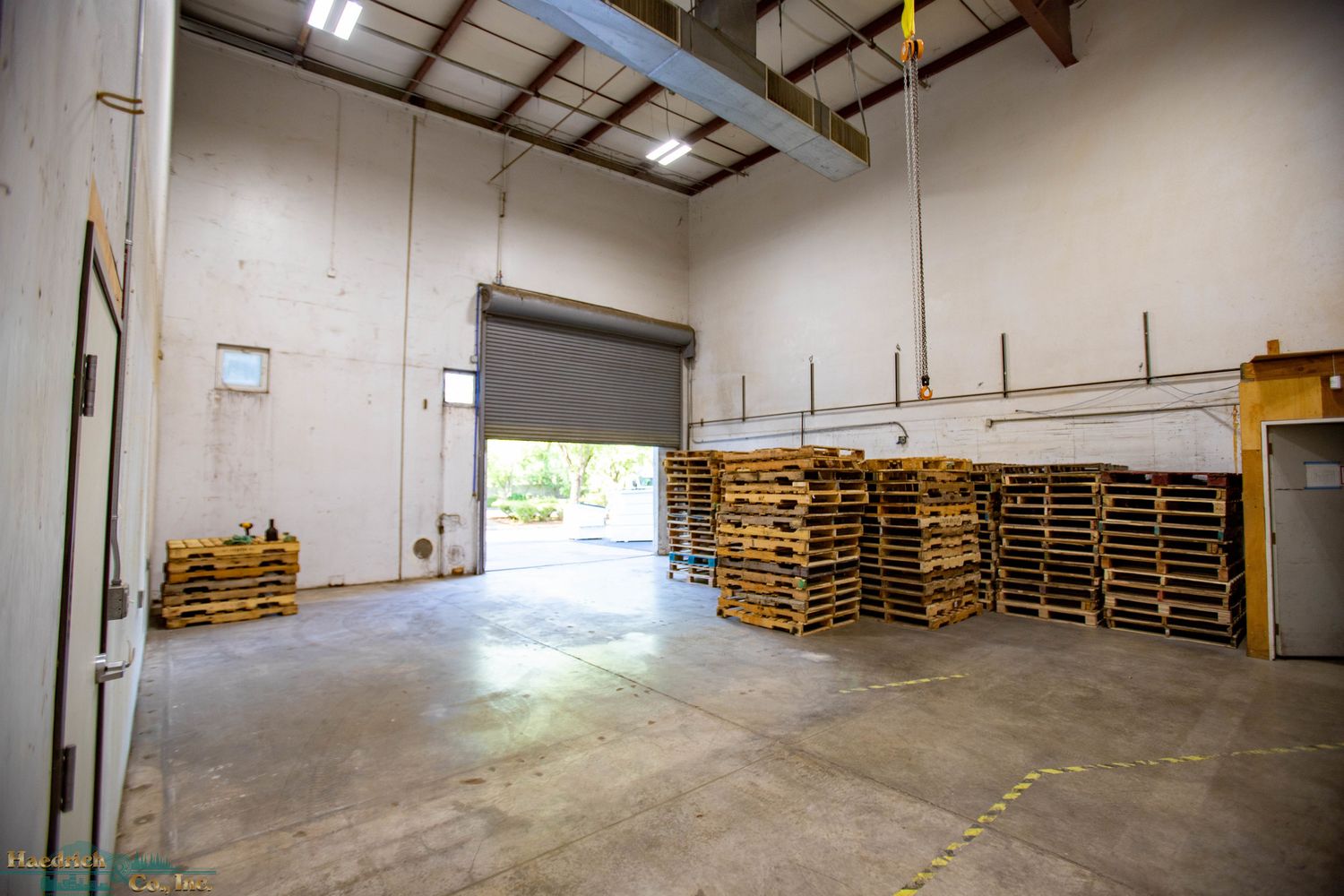5800 Airport Road - Flex Space